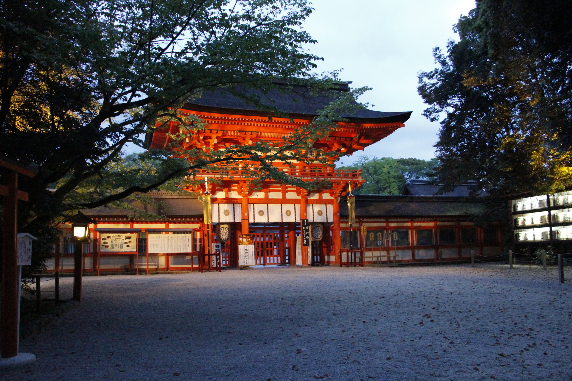 有頂天 たまこｗ聖地巡礼 おもしろき古都は 良きことなり 大谷大学新聞社ブログ 大谷電子版